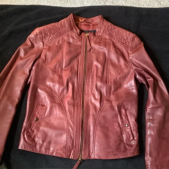 Hugo Boss - Picture 1 of 10